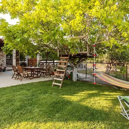 Stone House With Garden Near The * Petalídhion
