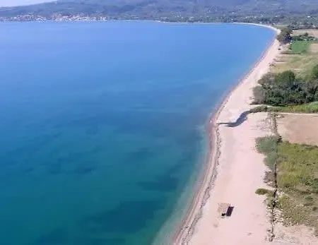 Stone House With Garden Near The Appartamento Petalídhion